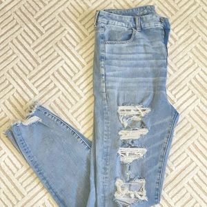 Size 14. American Eagle Distressed Jeans